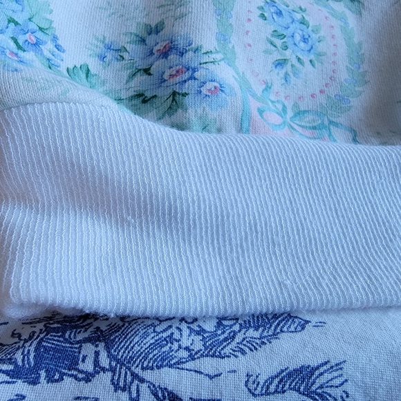 Selkie Pastel Floral Puff Sleeve Blouse XS - Picture 8 of 8